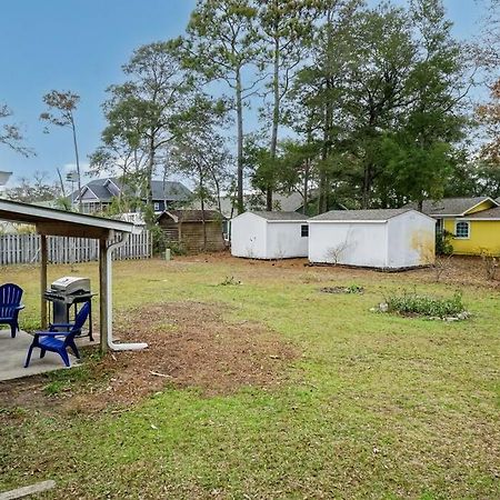 Island Joy - Newly Renovated/Walk To The Beach! Oak Island Exterior photo